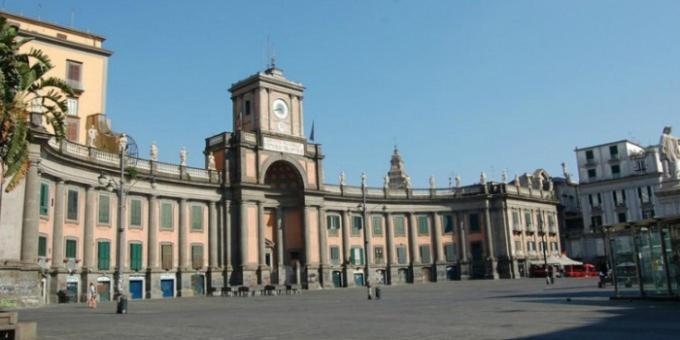 Casetta Soriano - Piazza Dante 那不勒斯 外观 照片